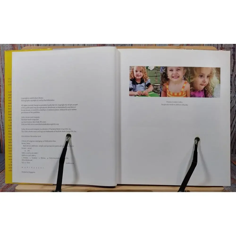 Katie Brown Celebrates: Simple and Spectacular Parties All Year Round - Cookbook